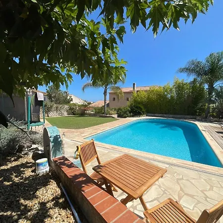 Villa Avec Piscine Villa *